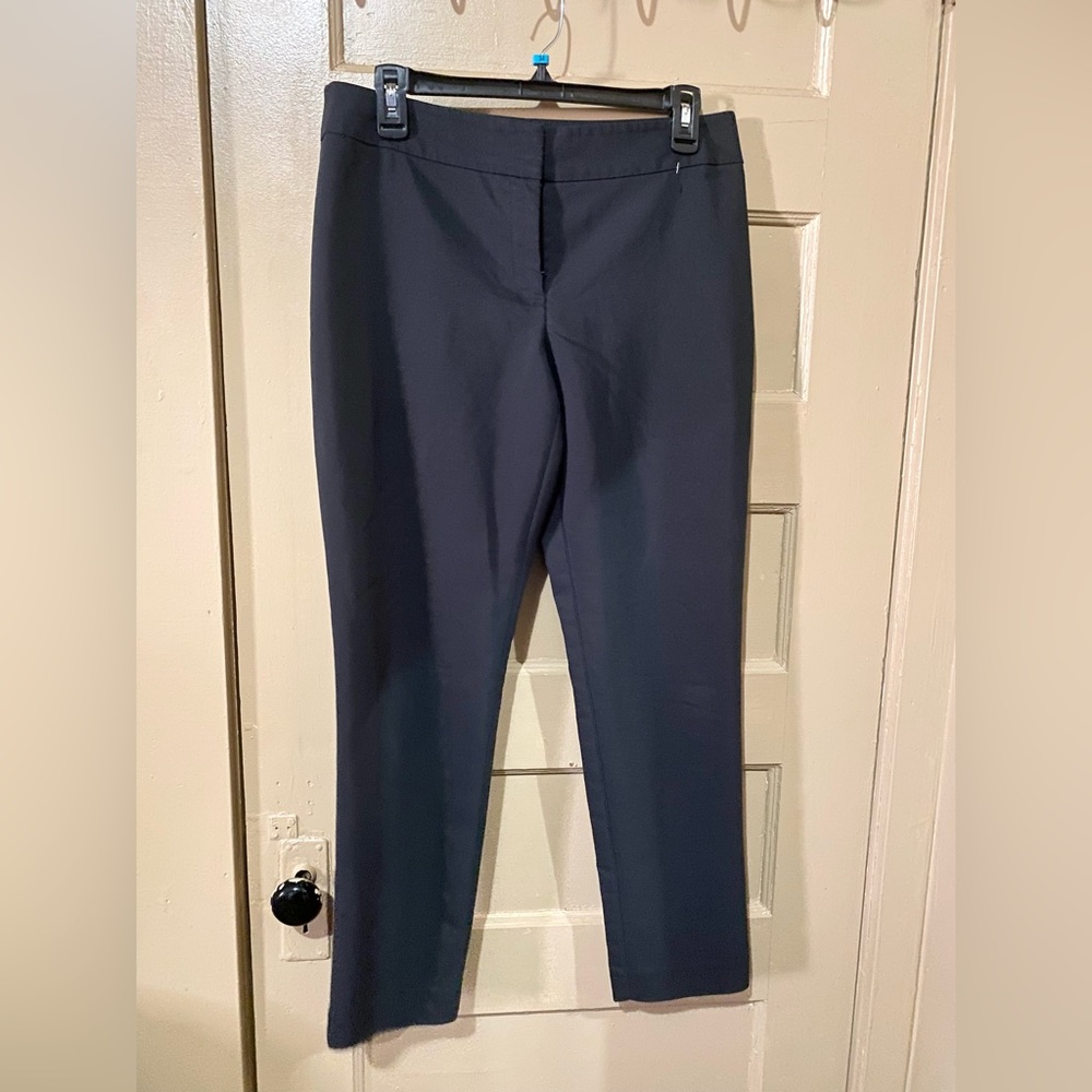 Ann Taylor dress pants. Size 6P